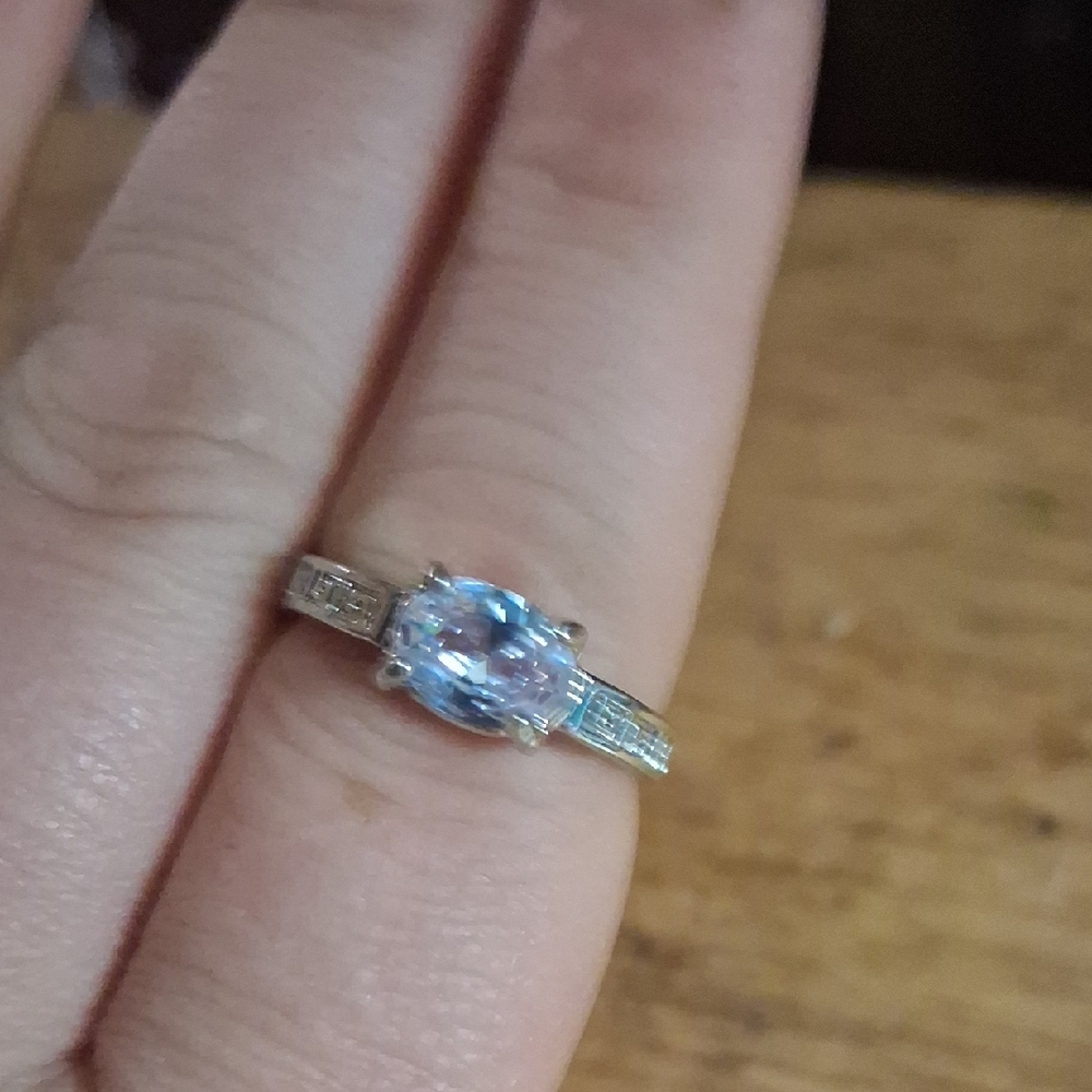 Elegant Silver and Blue Gemstone Ring